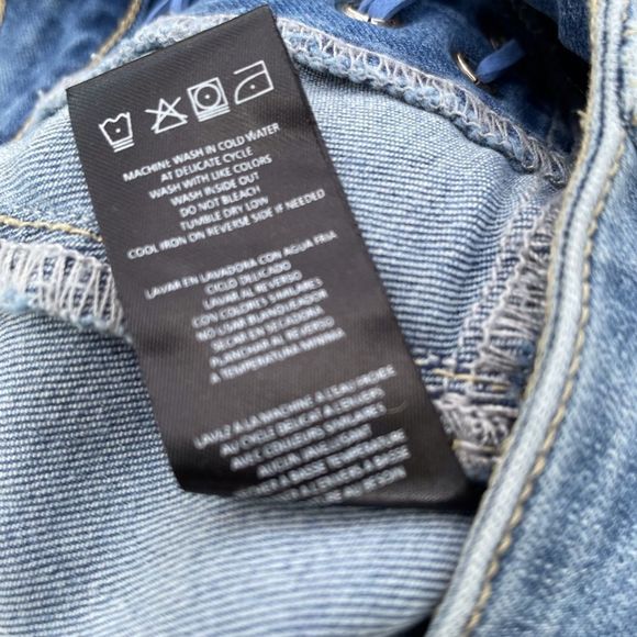 NWT $129 bebe | Lace-Up Detail | Skinny Jeans | w/Criss Cross Lacing in Blue - Picture 10 of 12